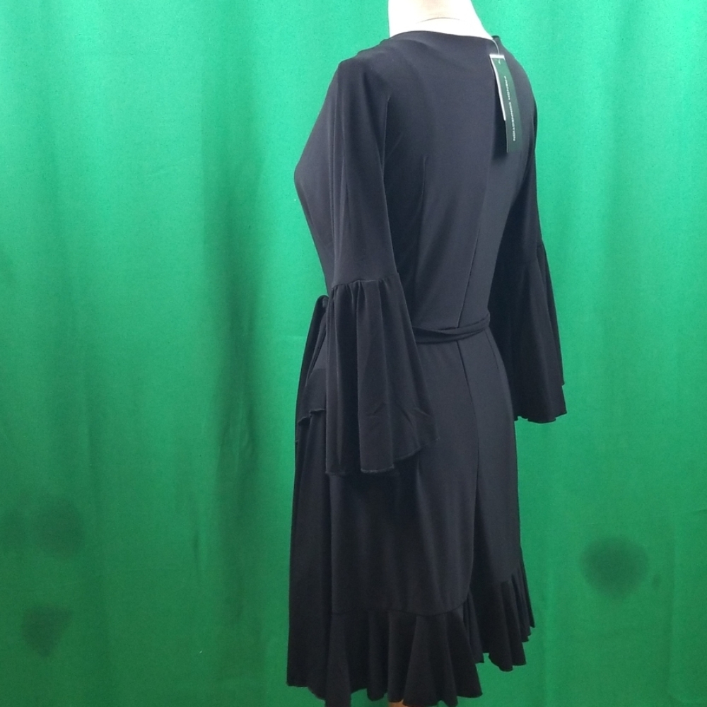 Dress - Picture 4 of 4